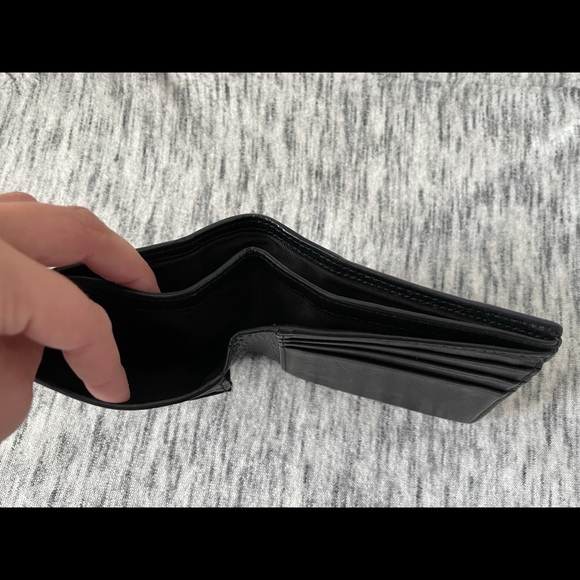 Coach Men’s Genuine Leather Wallet - Picture 3 of 3